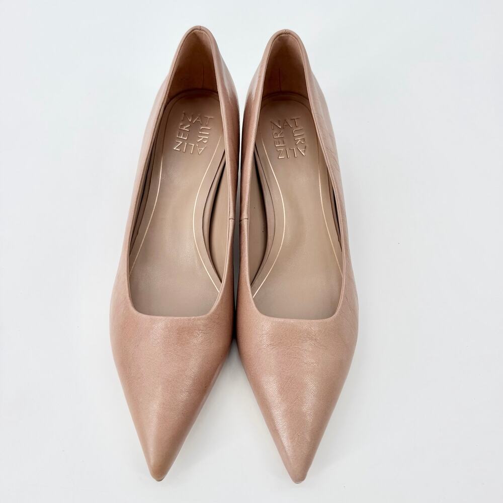Naturalizer Natalia Warm Taupe Leather Kitten Heel Pumps Women’s 8.5M
